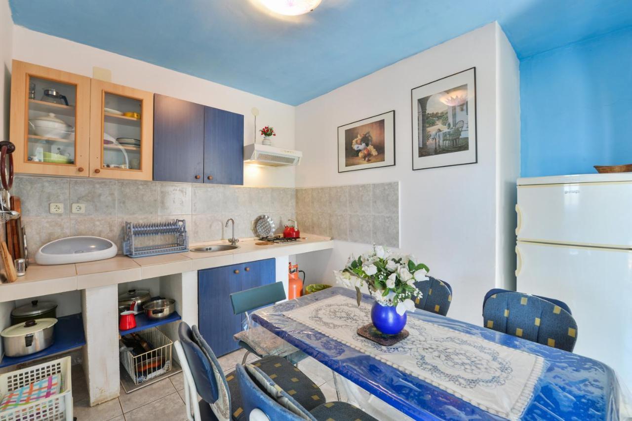 With A Parking Space - Torovi - - Pedinka, - 294 *